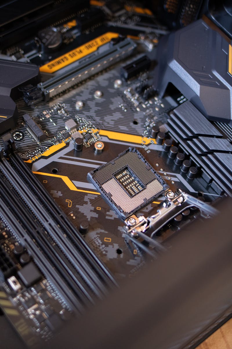 Setup de PC gaming con iluminación RGB